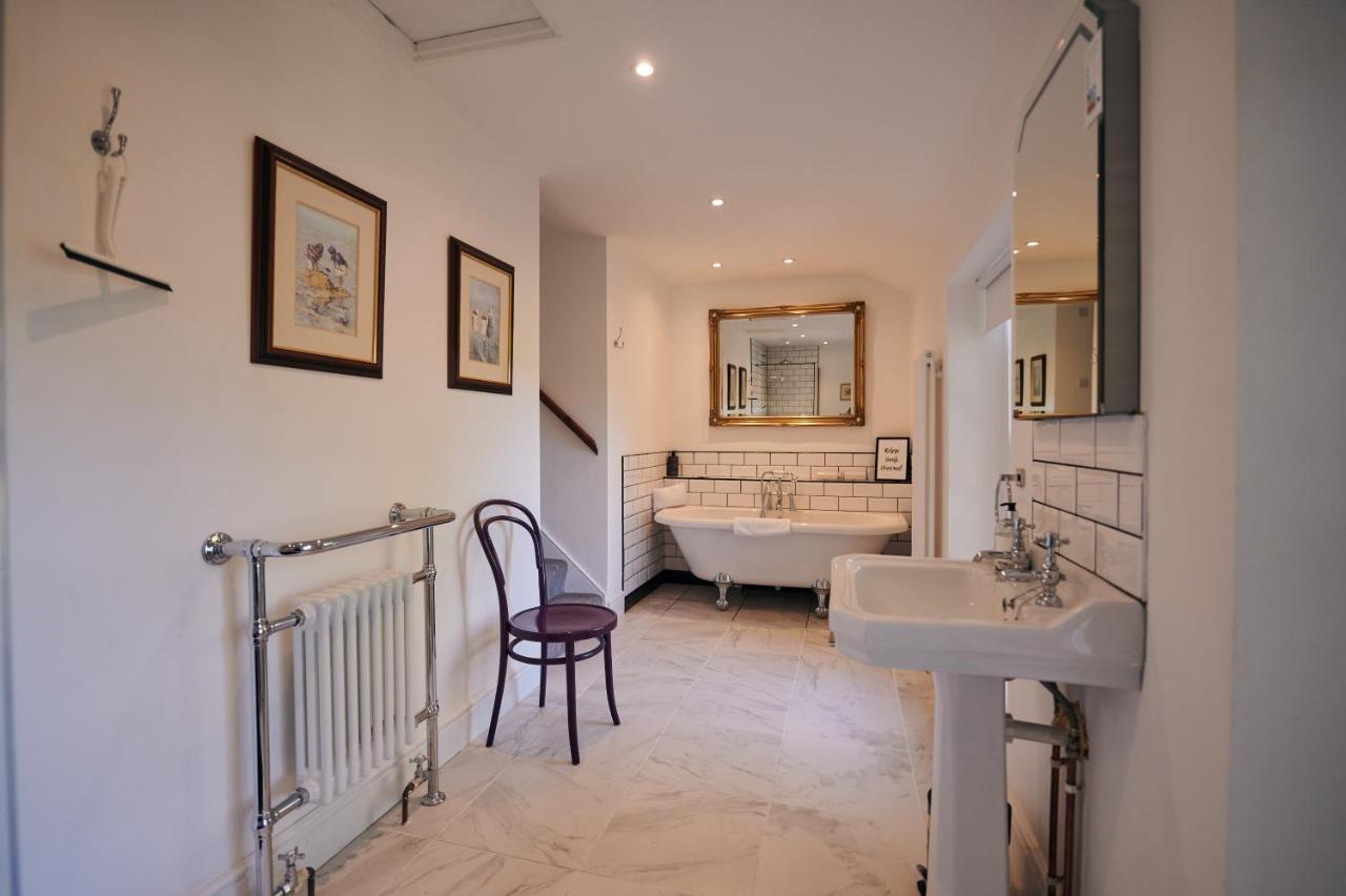 Fernhill House- Beautiful Period Property With 5 Bedrooms And Lovely Views Laugharne Buitenkant foto